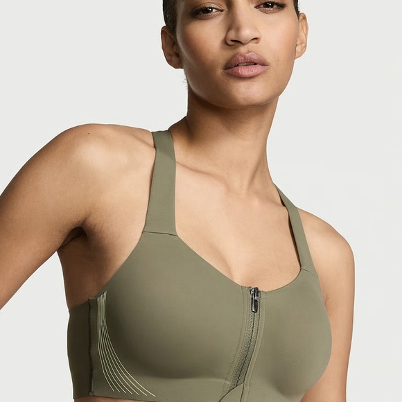 Olive Green Women´s Sports Bra Its use Good Condition...